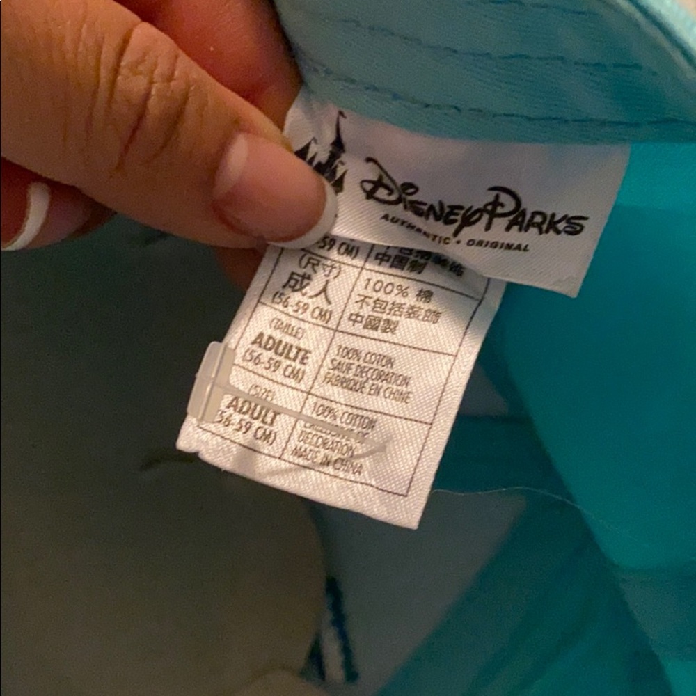Disney Frozen Cap - Picture 3 of 3